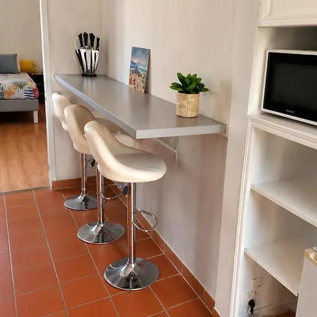 Apartment Cosy Fesch Street Apartment: Hideaway Ajaccio (Corsica)